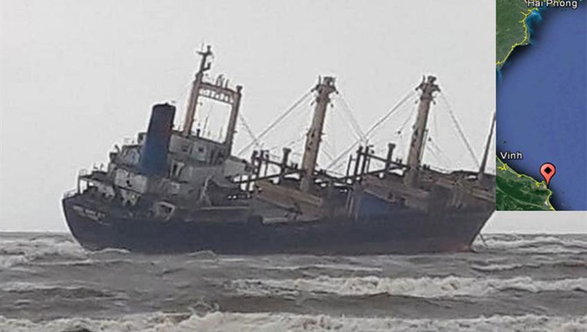 General cargo ship beached by storm, 16 crew rescued, Vietnam